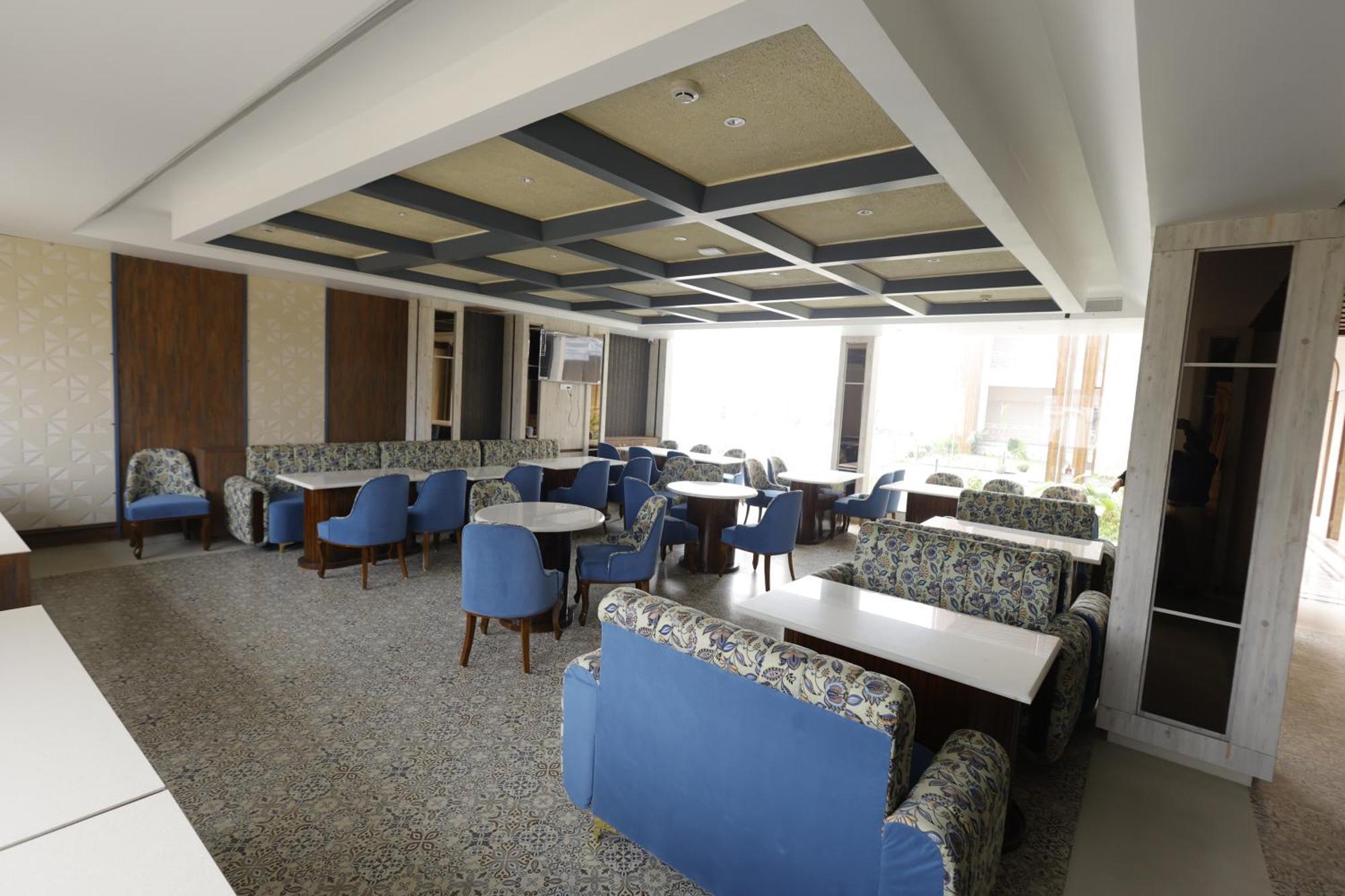 Nirvana Grand Hotel & Resort Gaya Exteriér fotografie